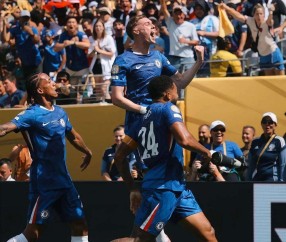 九游体验-巴黎圣日耳曼主场大捷，球员赛后激动庆祝胜利，时候如果同时.